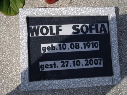 Kloos Sofia 1910-2007 Grabstein